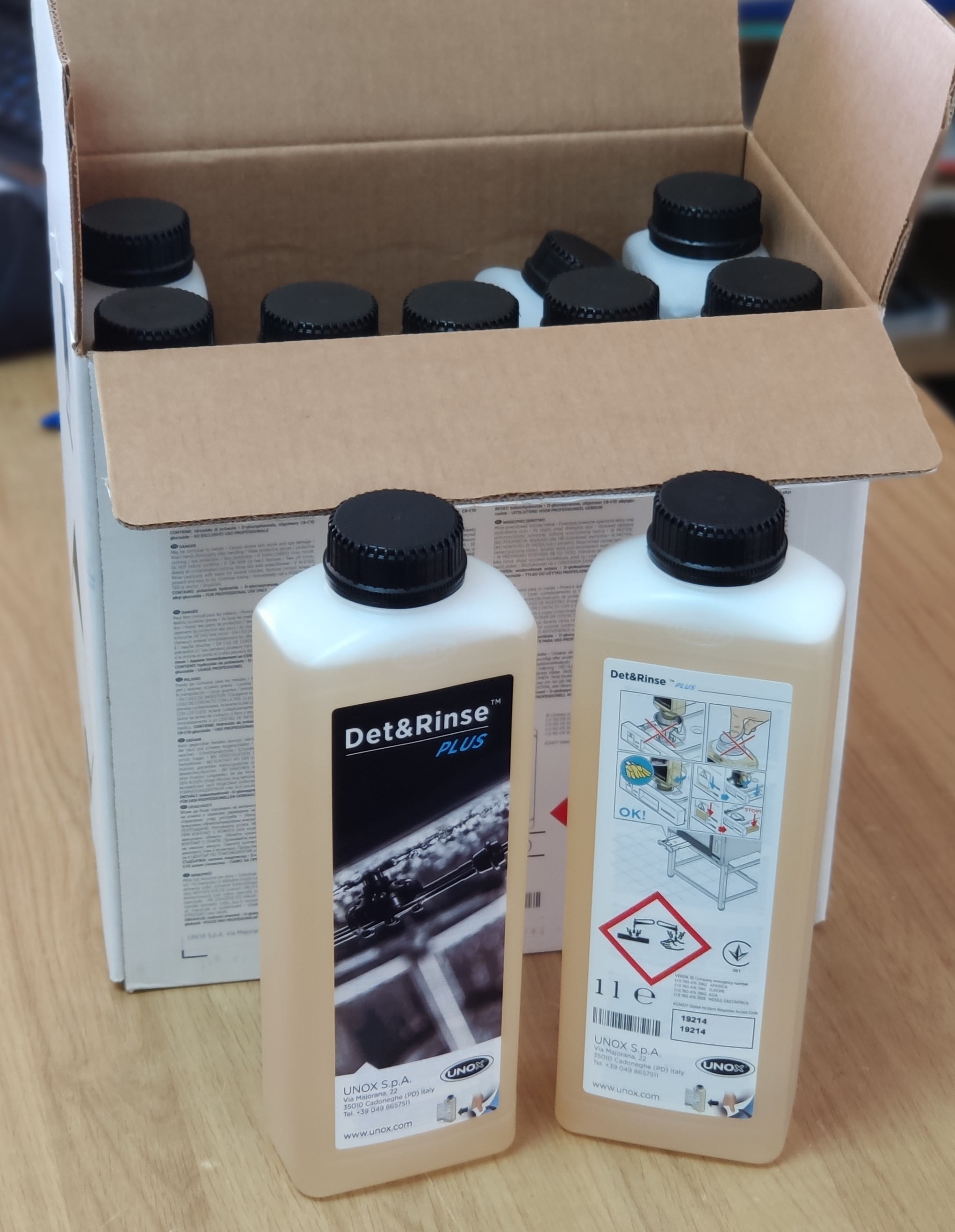 Detergente lavado hornos UNOX DET&Rinse Plus DB1015 10X1 litros