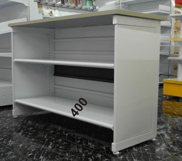 Mostrador mixto metal y madera