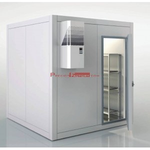 Cámara refrigeración con equipo frigorífico y estanterias