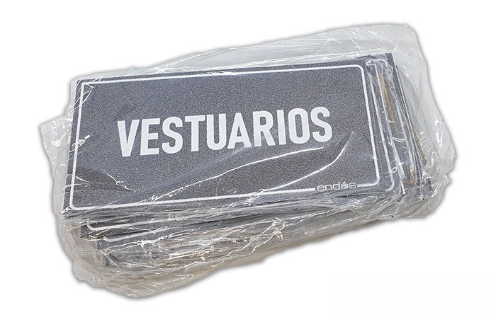 Cartel pictograma señalización adhesivo para vestuarios.. Modelo: CAP019