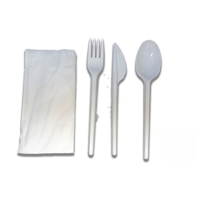 Set de cubiertos reutilizables de PS con cuchillo, cuchara y tenedor + servilleta de 30x30 calidad tissue de 1 capa.