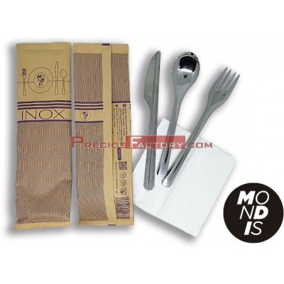 Set de cubiertos inoxidable cuchillo, cuchara, tenedor y servilleta de 23x23 2 capas tisue. Caja de 20 sets