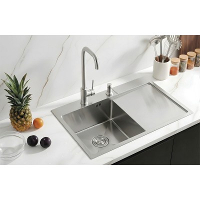Fregadero 1 cubeta con escurridor derecho 730x500x220 mm