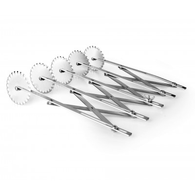 Cortapastas ondulado extensible 5 ruedas. Lacor 68247