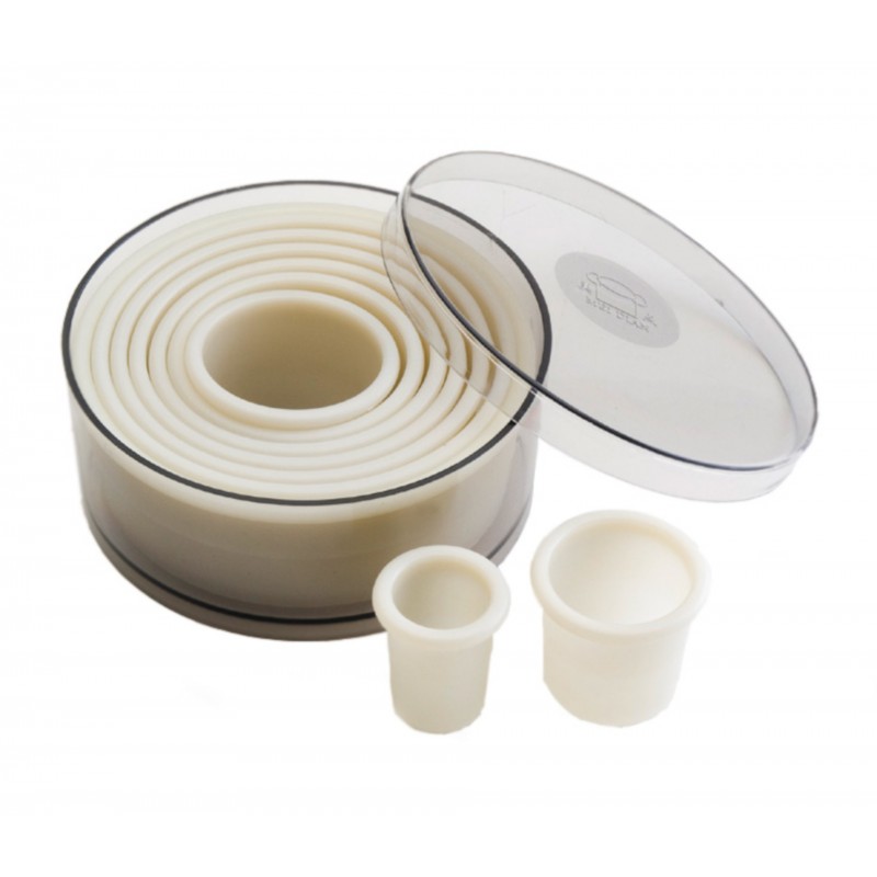 Caja 9 cortapastas redondos rizado nylon. Lacor 68092
